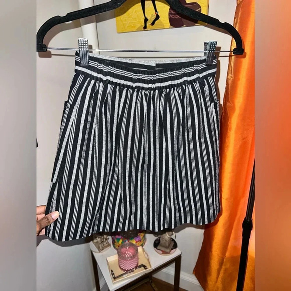 Oak & Fort Mini Skirt size XS - Picture 2 of 5